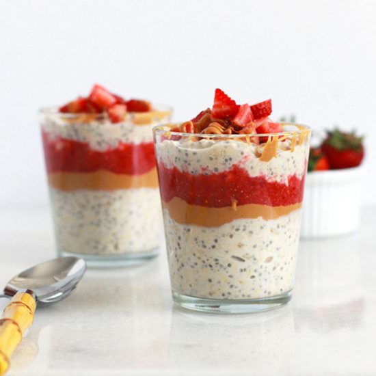 Gut Friendly PB&J Overnight Oats