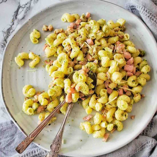 Bacon Pesto Pasta