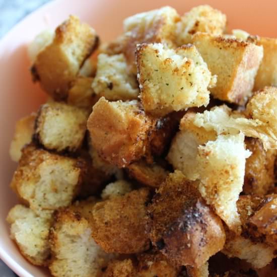 Air Fryer Ranch Croutons