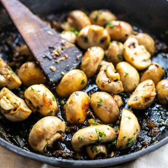 Garlic mushrooms