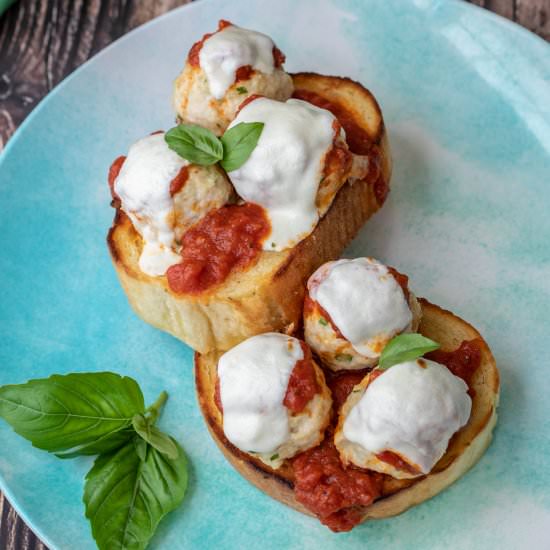 Easy Chicken Parmesan Meatballs