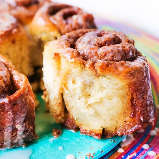 Easy No Yeast Cinnamon Rolls