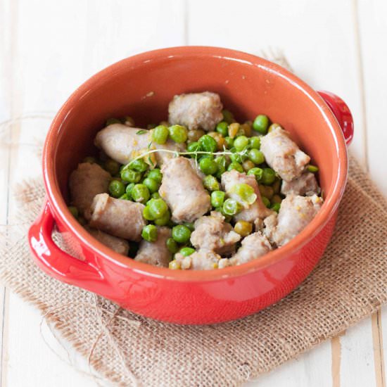 Sausage bites with peas