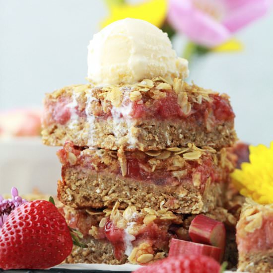 Strawberry Rhubarb Oat Crumble Bars