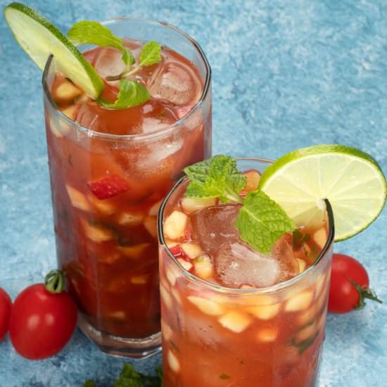 Refreshing Tomato Cocktail