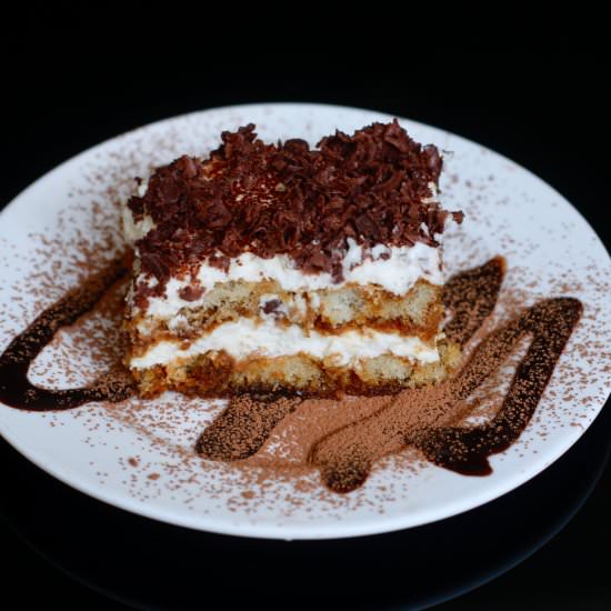 Quick Eggless Tiramisu