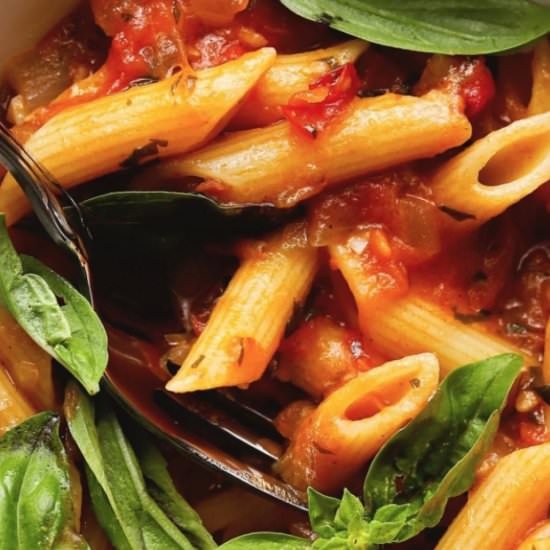 Pantry Tomato Pasta