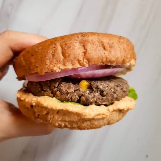 Easy Vegan Black Bean Burgers