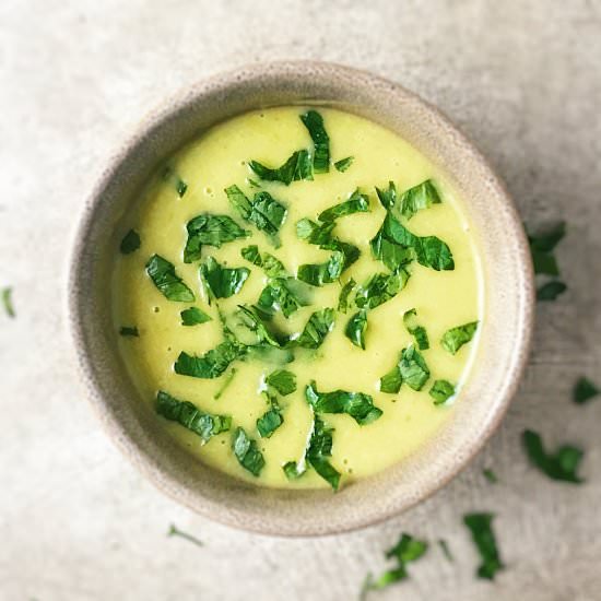 Light green pepper cream