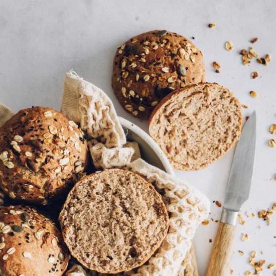 Easy Whole Wheat Buns