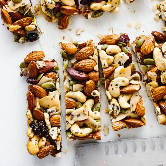 Trail Mix Granola Bars