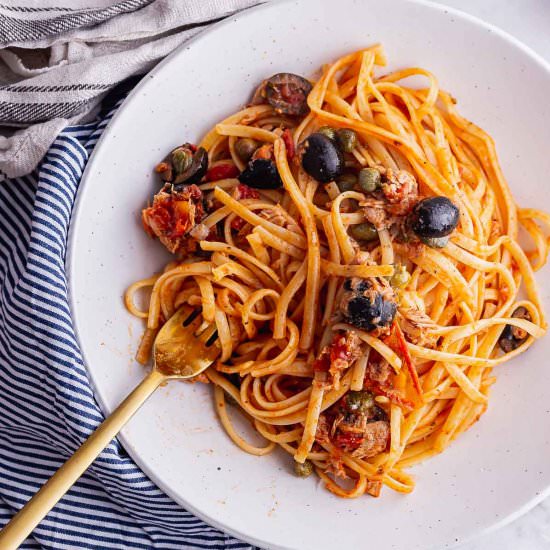 Quick and Easy Pasta Puttanesca