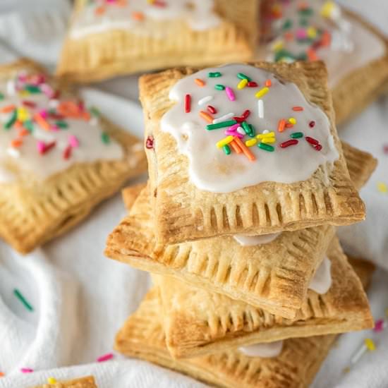 Strawberry Pop Tarts