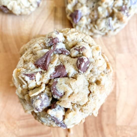 Oatmeal Chocolate Chip Cookies