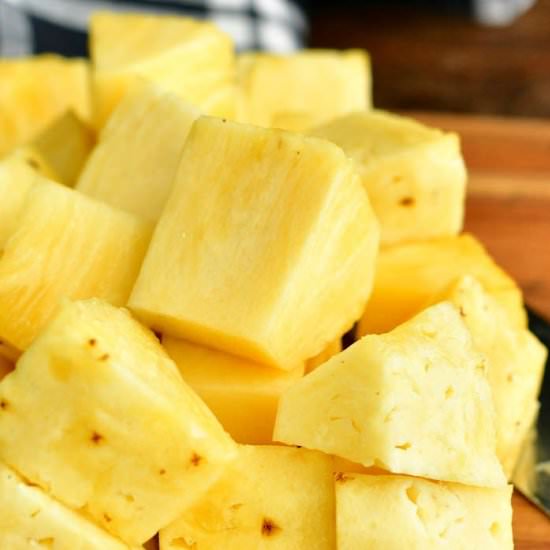 How To Cut A Pineapple