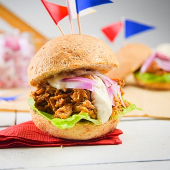 Pulled Pork Sliders for 4th of July