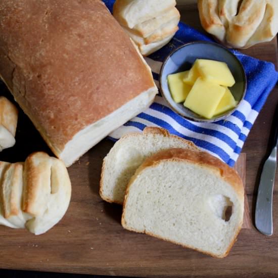 Sandwich Bread / Butterflake Rolls