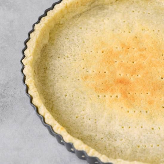 Easy keto pie crust