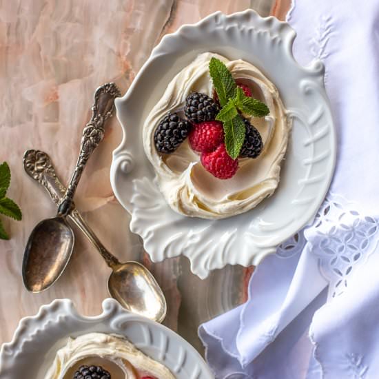 Mascarpone with Berries