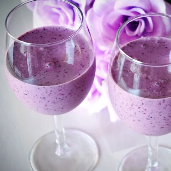 Mixed Berries & Banana Smoothie