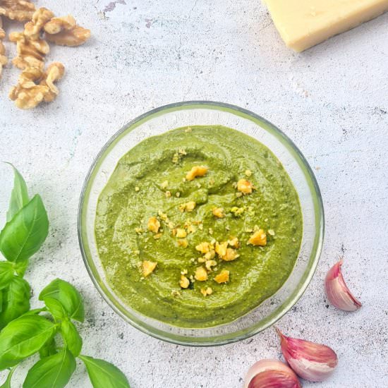 Simple Walnut Pesto