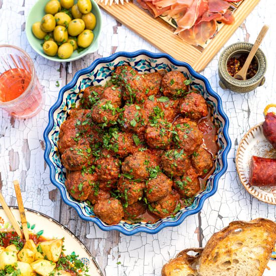 Spanish Meatballs