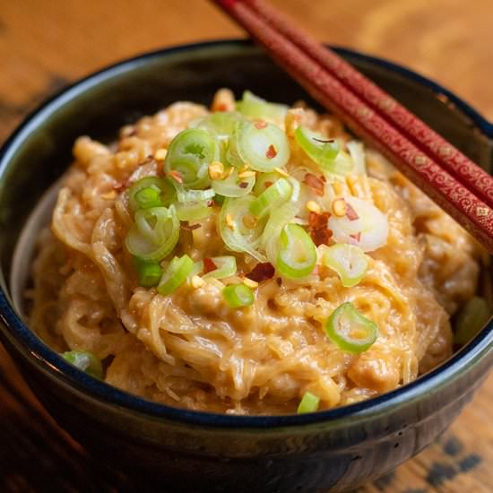 Spicy peanut spaghetti squash