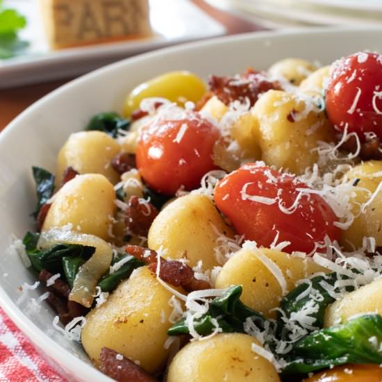 Skillet Gnocchi with Bacon, Tomatoes