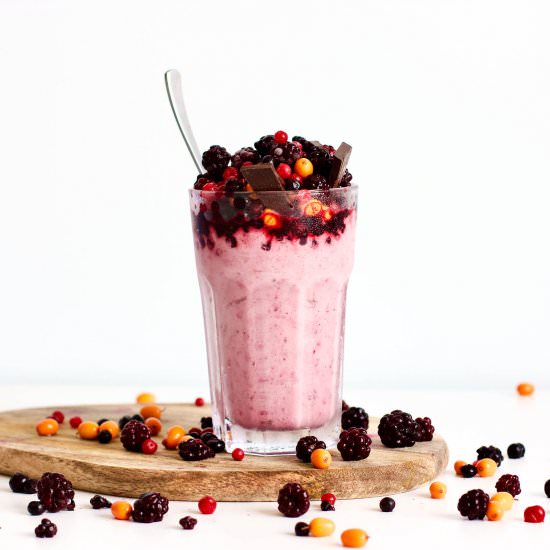 Low-Carb Frozen Berry Pink Dessert