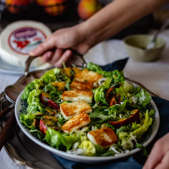 Grilled cheese Mastelo green salad