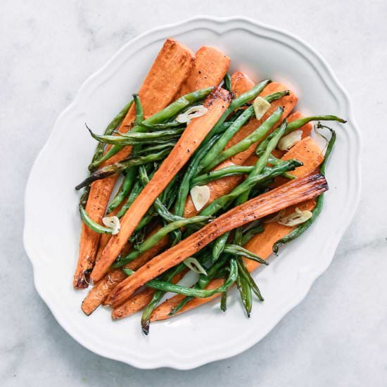 Roasted Green Beans and Carrots