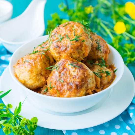 Chicken Meatballs in Tomato Sauce