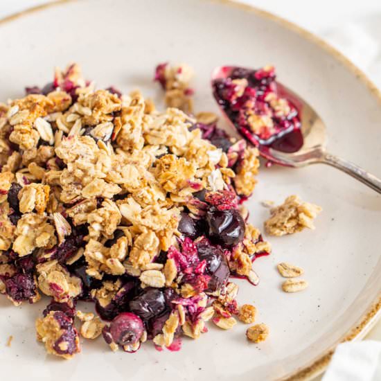 Vegan Blueberry Crisp