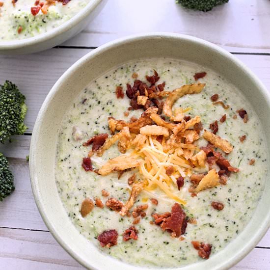 Creamy Keto Broccoli Soup