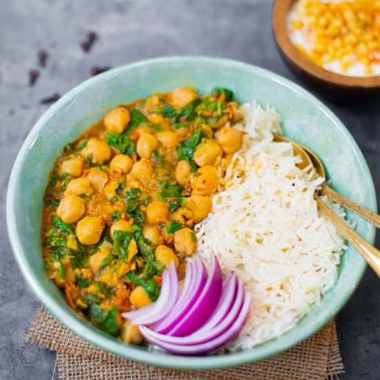 Instant Pot Chickpea Curry