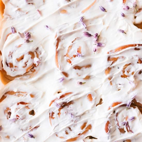 Cheesy Onion Rolls