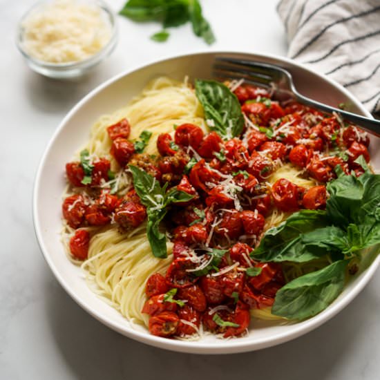 Roasted Cherry Tomato Pasta