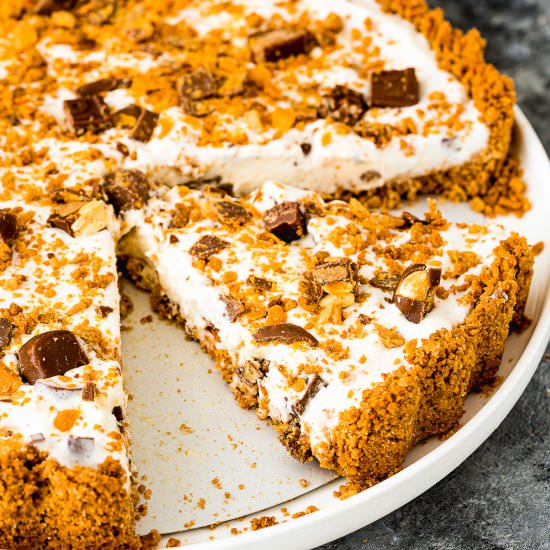 Eggless Candy Ice Cream Pie