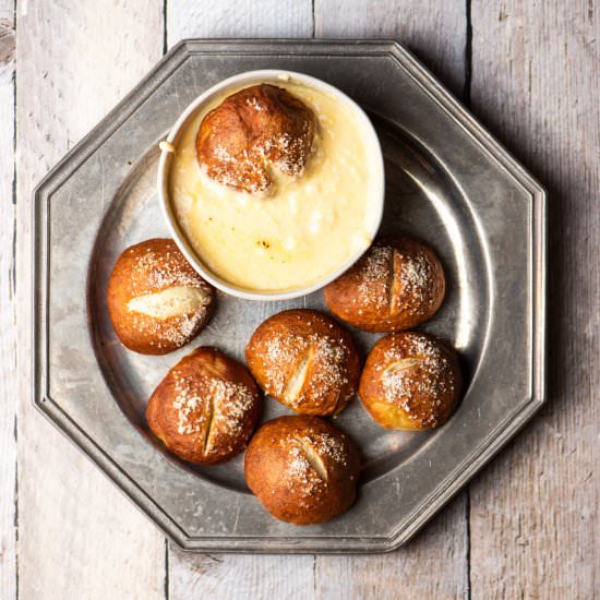 Soft Baked Pretzel Bites