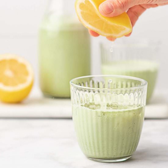 Easy Iced Matcha Latte