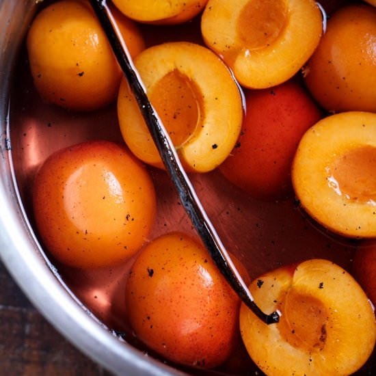 Rosé Vanilla Poached Apricots