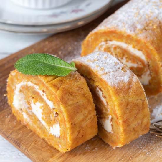 Carrot Cake Swiss Roll