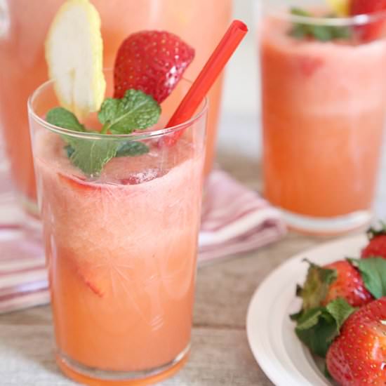 Strawberry Lemonade Drink