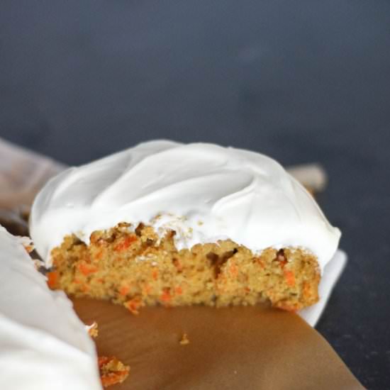 Small-Batch Carrot Cake