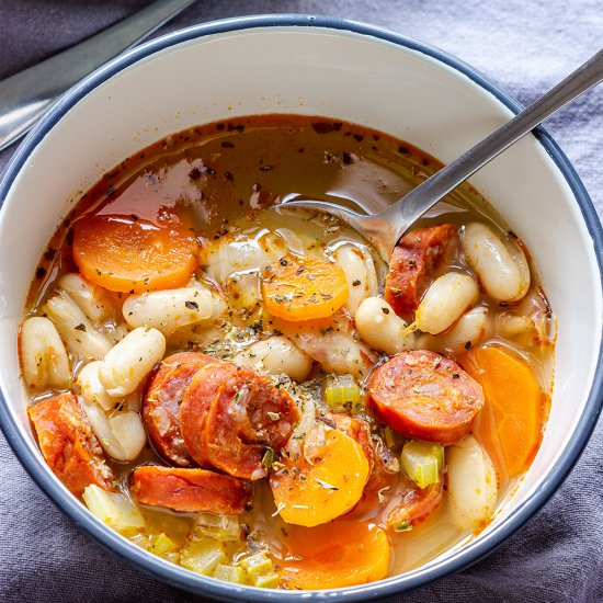 white bean soup with chorizo