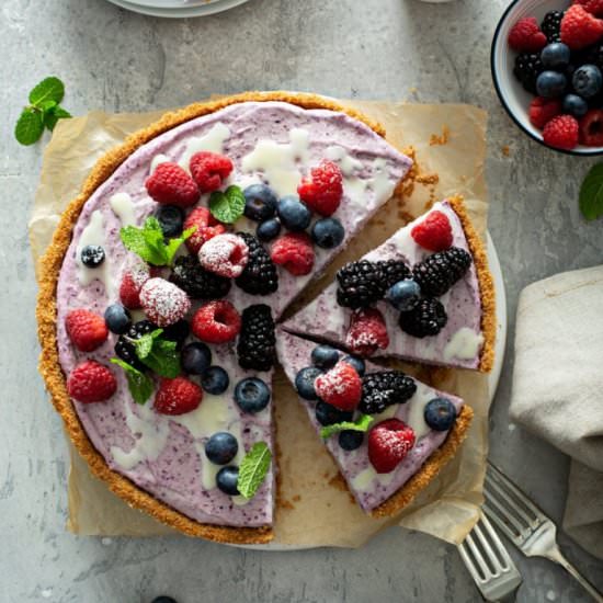 White Chocolate Frozen Mixed Berry