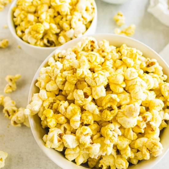 Nutritional Yeast Stovetop Popcorn