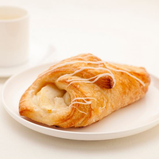 Mini Apple Pie Crescent