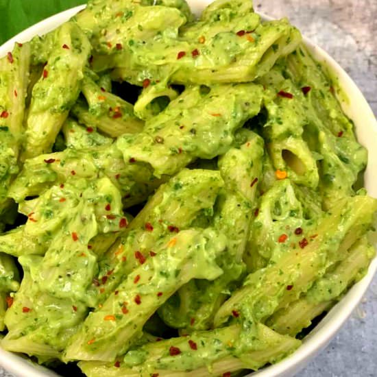 Creamy Avocado Pasta (Instant Pot)