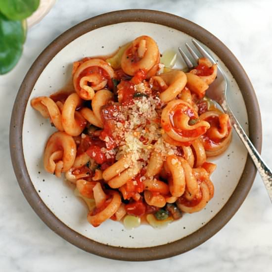Slightly Spicy Tomato Sauce